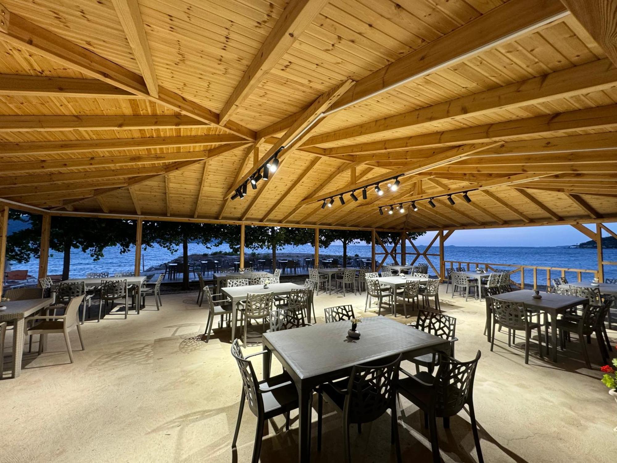 Hotel Cekodhima Radhime Luaran gambar
