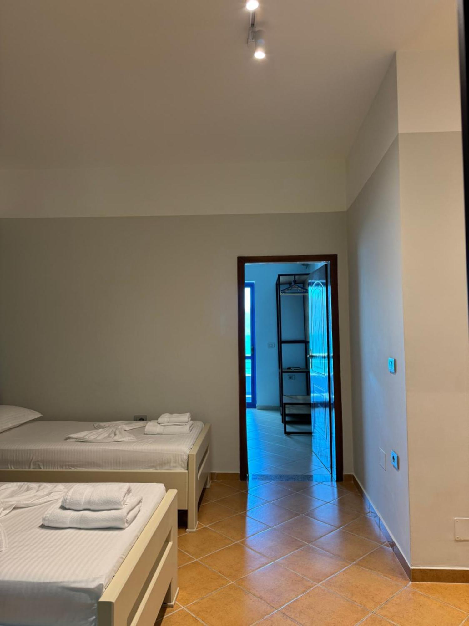 Hotel Cekodhima Radhime Luaran gambar